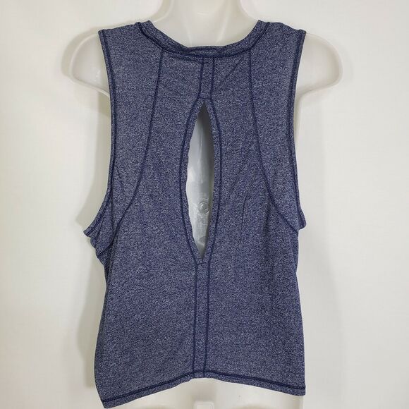 Reebok Womens Crop Top Large Throwback Blue Graphic Workout Slim Fit Slit Back - Picture 9 of 9